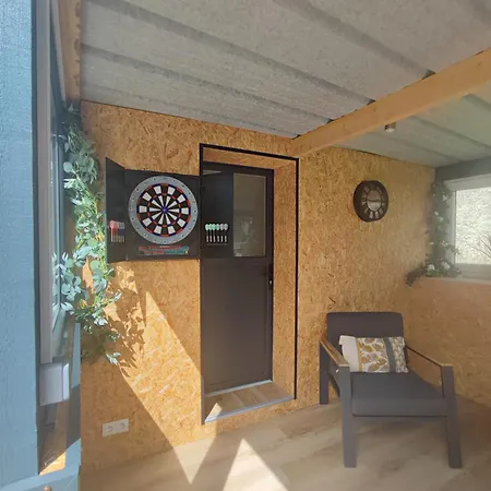 Le De Daisy Saint-Come-du-Mont